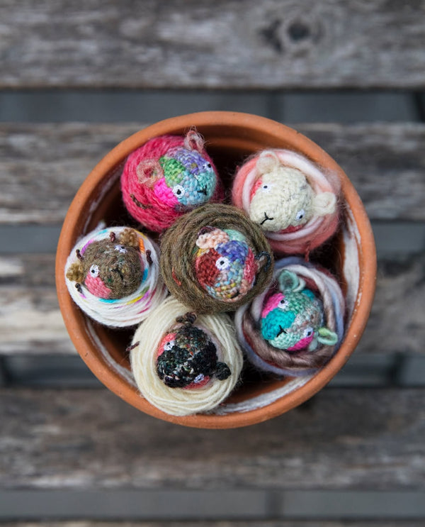 Exclusive Mosaic Embroidery Workshop by visiting artist